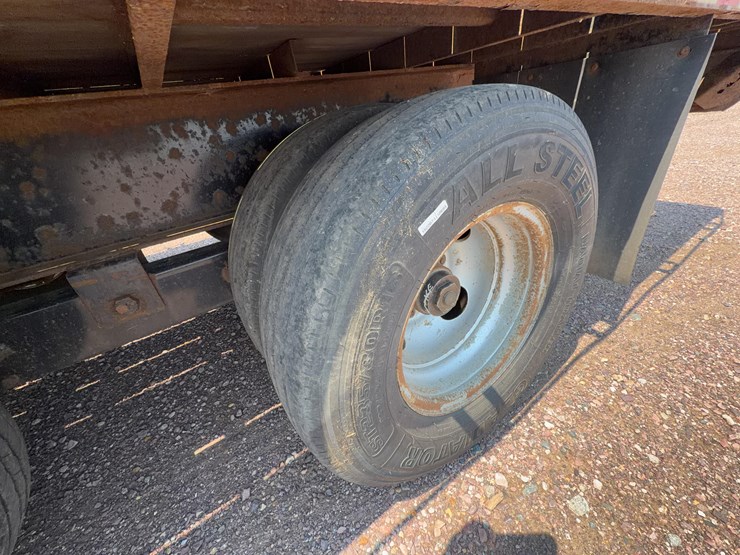 2016-dct-830gs38-gooseneck-trailer-image-19