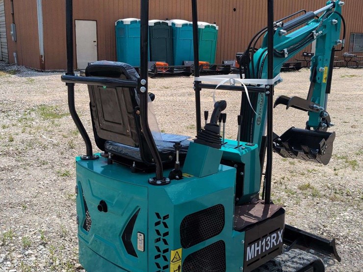 cfg-industries-mini-excavator---mh13rx-image-6
