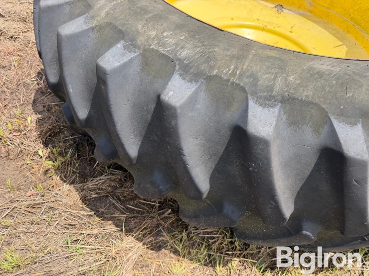 john-deere-10-image-15