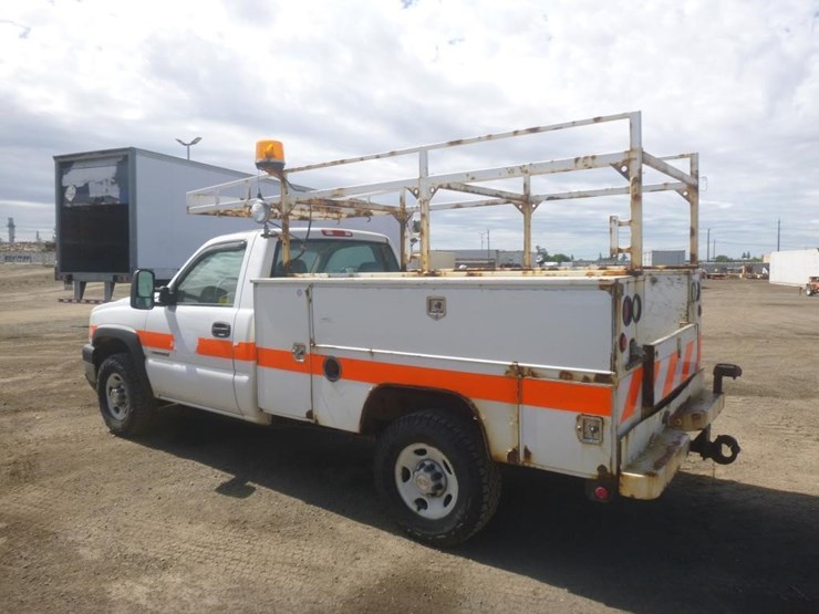 2007-chevrolet-2500-image-5