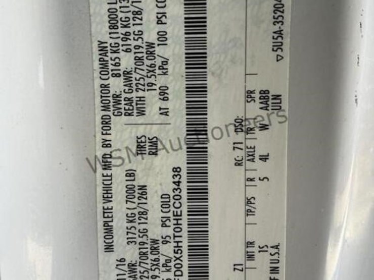 2017-ford-f550-image-18