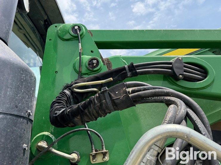 2014-john-deere-7210r-image-13
