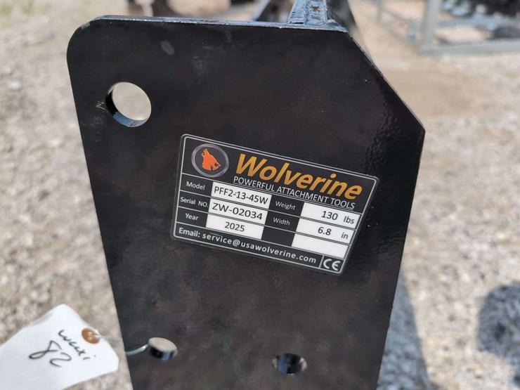 (1)-wolverine-skid-steer-attachment-pff2-13-45w-image-4