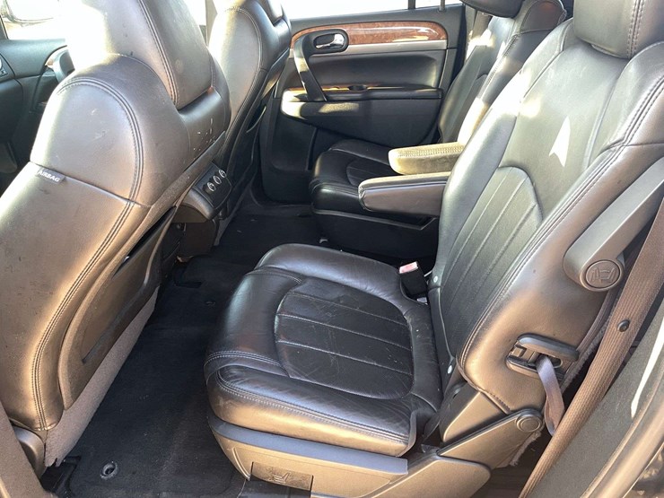 2012-buick-enclave-image-14