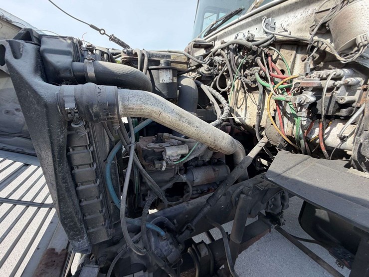 1990-ford-l8000-image-53