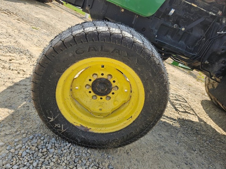 john-deere-5220-image-33