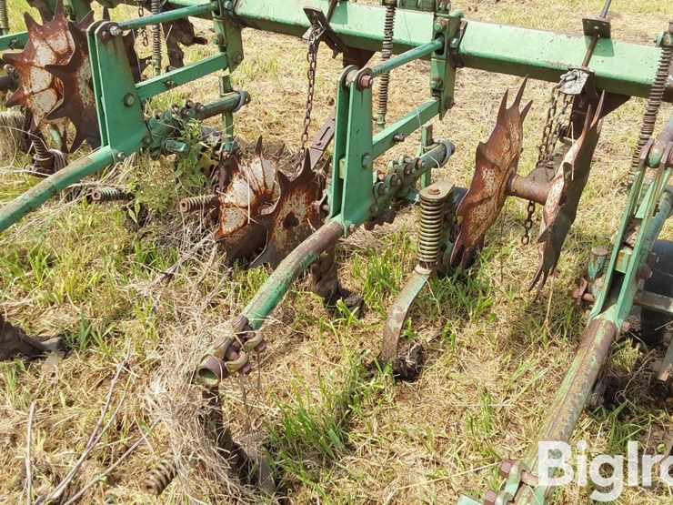john-deere-er008-6r30"-crop-cultivator-image-16