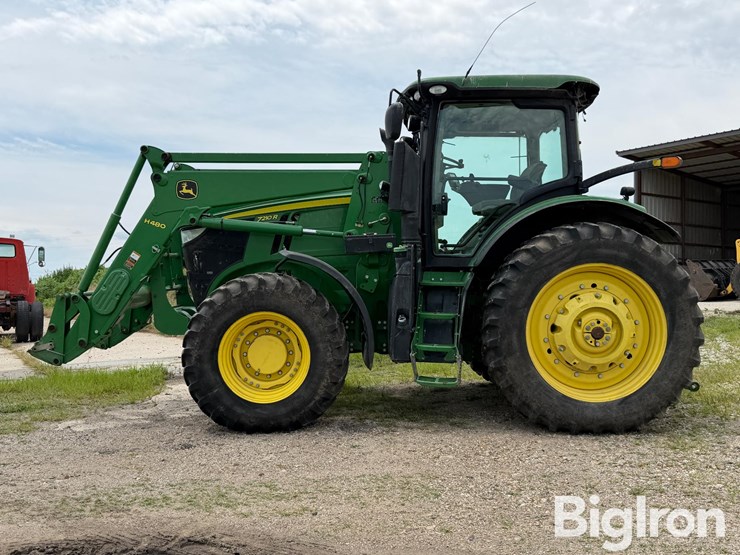 2014-john-deere-7210r-image-8