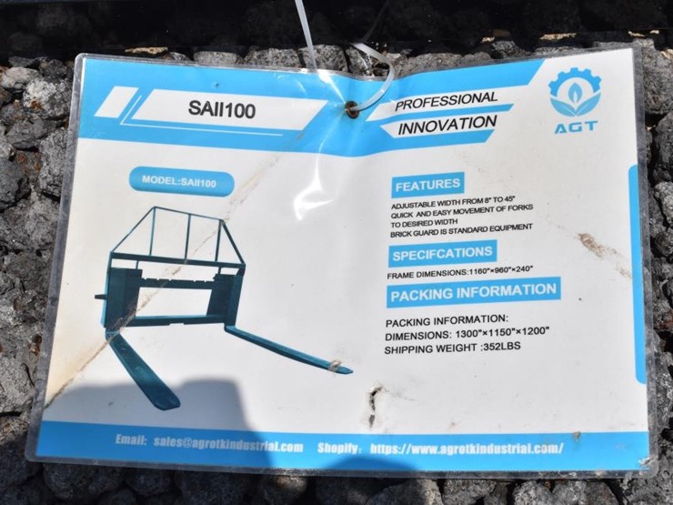 skid-steer-pallet-fork-image-2
