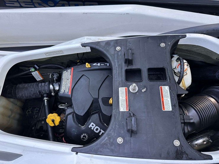 2007-sea-doo-gtx-4-tec-jet-ski,-2006-sea-doo-gtx-4-tec-jet-ski,-w/2017-triton-dual-ski-trailer-image-118