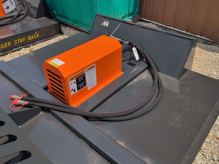 wolverine-skid-steer-72"-brush-cutter-bc-13-72w-image-2