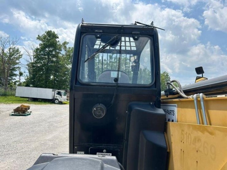 2015-caterpillar-th417c-gc-4wd-telehandler-yc5a125-image-45