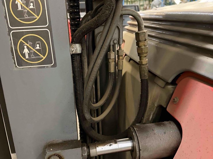 raymond-dss350tt-forklift-image-8