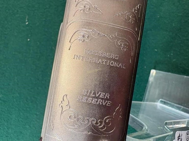 mossberg-silver-reserve-12ga-o/u-shotgun-image-9
