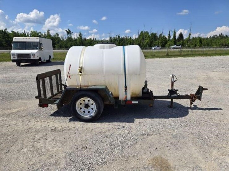 tow-behind-water-tank-image-5
