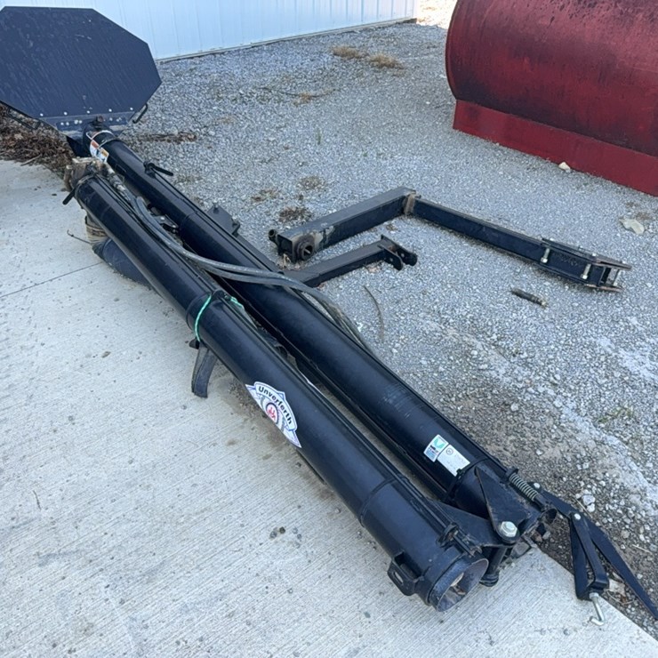 Unverferth Loadout Auger