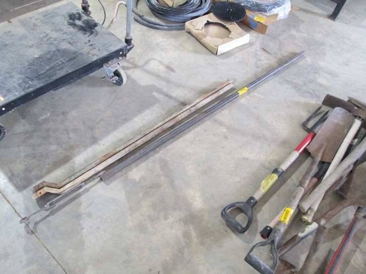 #45001-•-lot-of-steel-bars-inv#45001-image-1