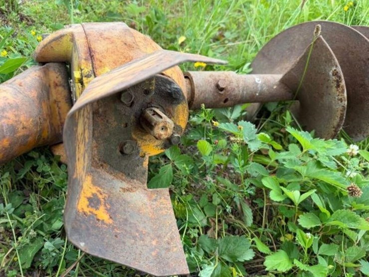 3-pt-hitch-auger-drive-image-6