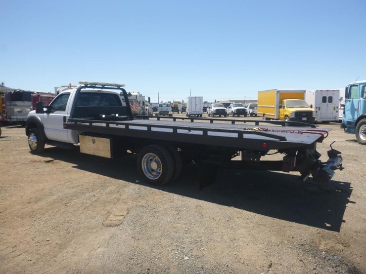 2011-ford-f550-image-4