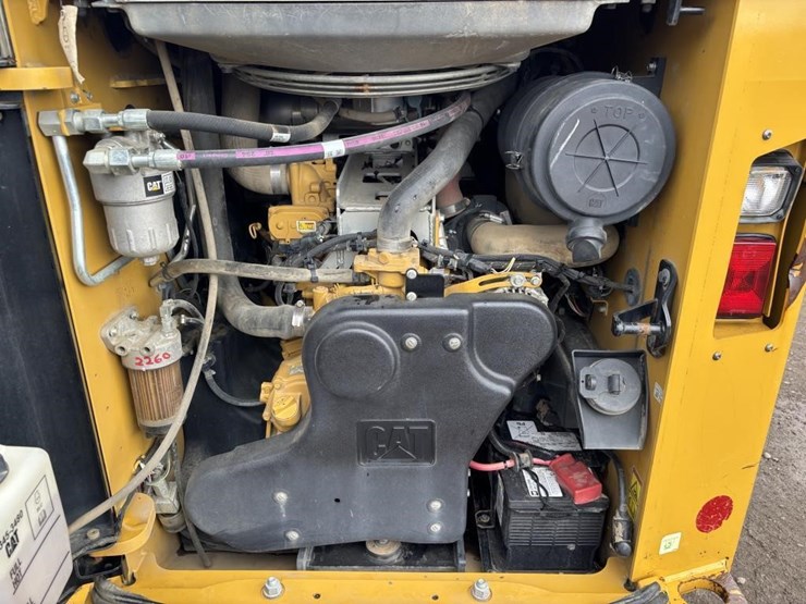 caterpillar-299d2-image-34