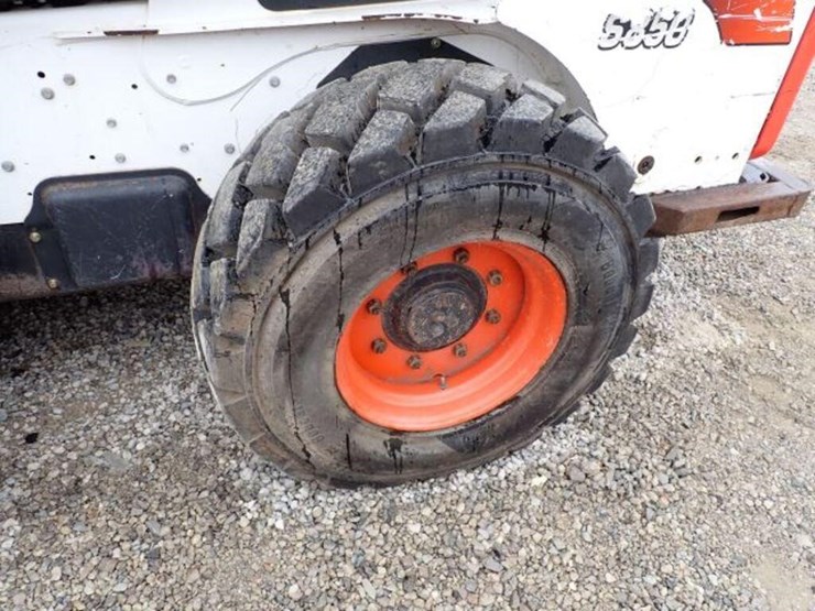2020-bobcat-s850-image-46