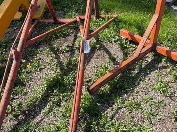 1-3pt-cherry-picker-hoist-image-2