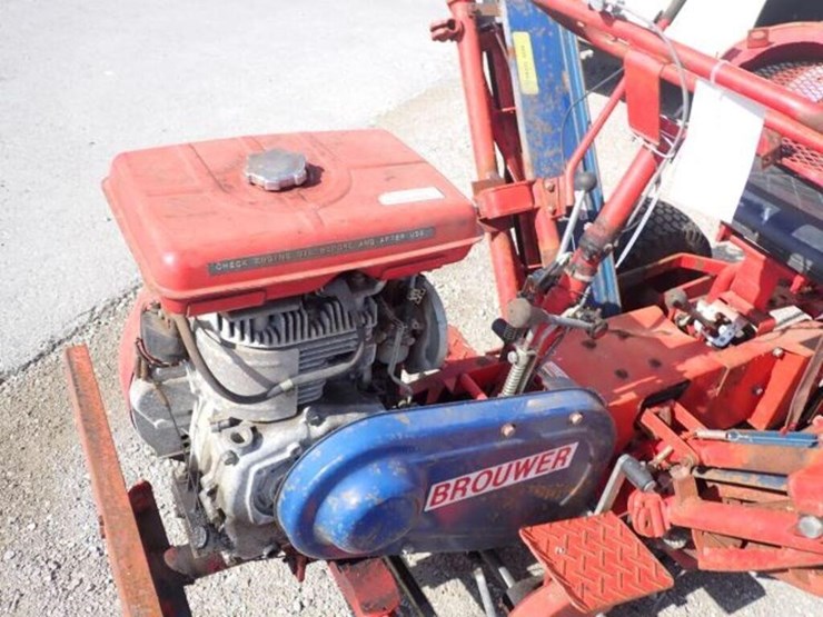 brouwer-reel-mower-image-18