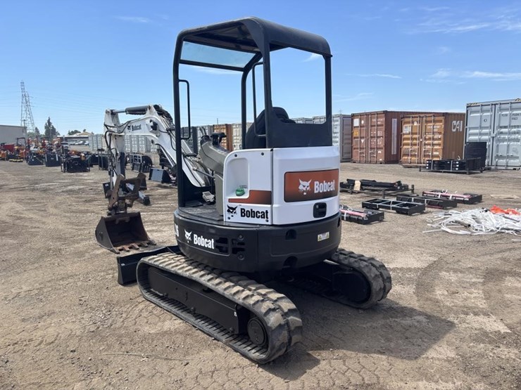 2013-bobcat-e26-image-4