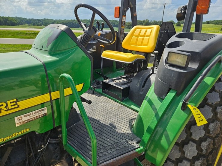 john-deere-5220-image-31