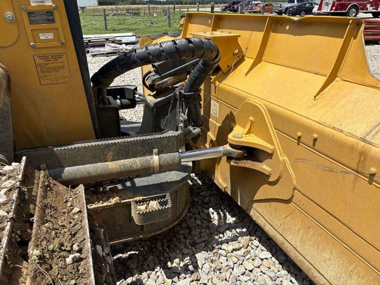 deere-700l-image-12