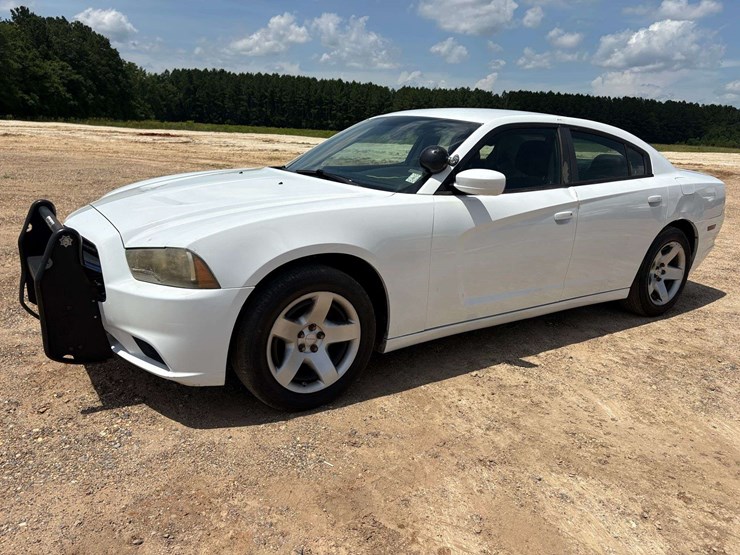 2012-dodge-charger-rwd-4-door-police-sedan-(158,175-miles)-image-1