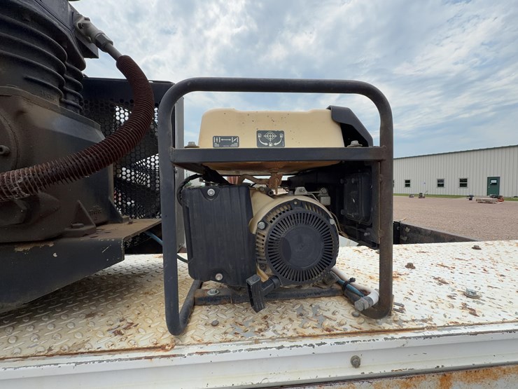 ford-service-truck-image-22