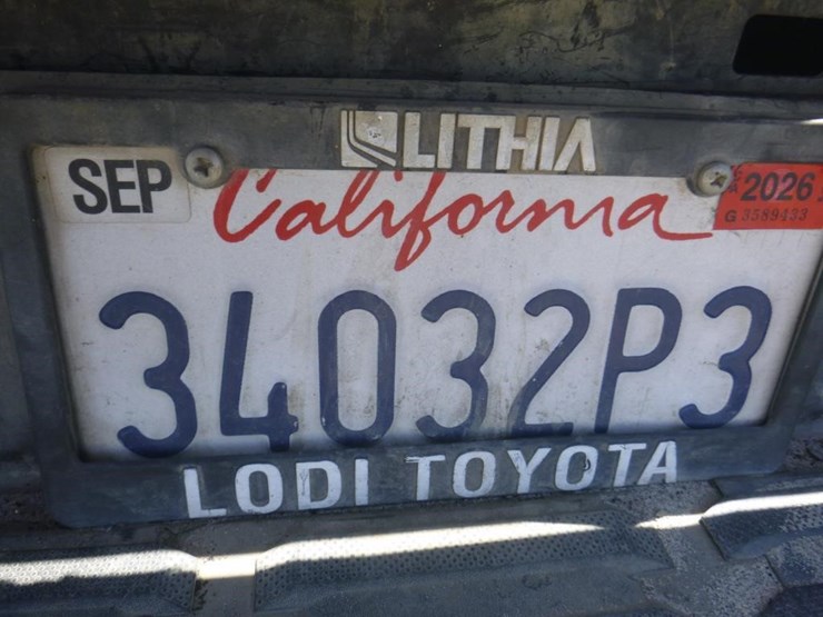 2022-toyota-tundra-image-17
