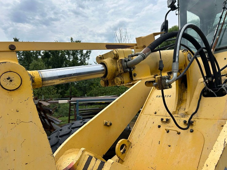 2003-komatsu-wa250-3mc-image-22