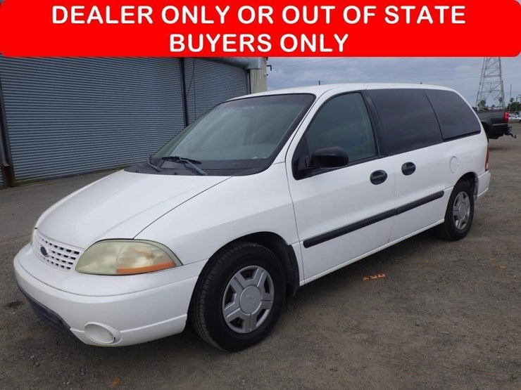 2003-ford-windstar-image-1