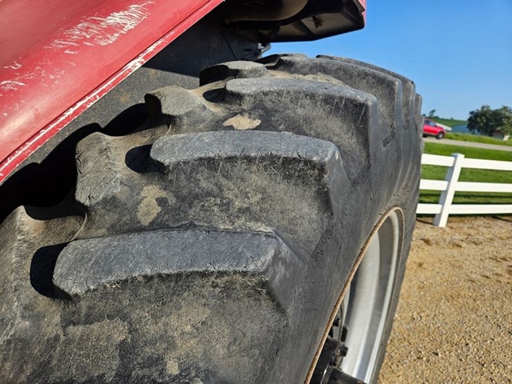case-ih-7130-image-48
