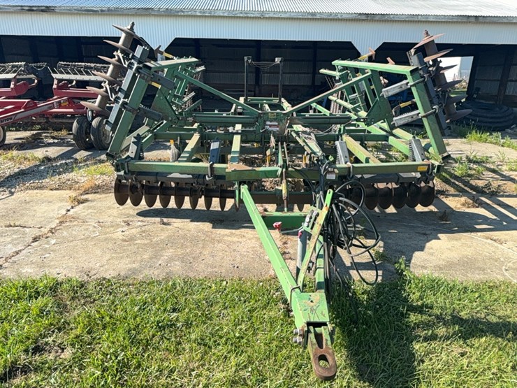 john-deere-724-image-2