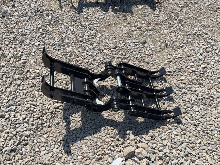 15”-grapple-for-mini-excavator-image-4