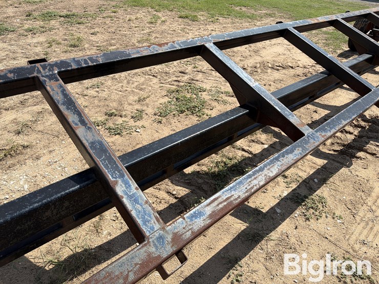 36'-t/a-header-trailer-image-11