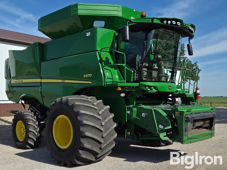 2017-john-deere-s670-image-3