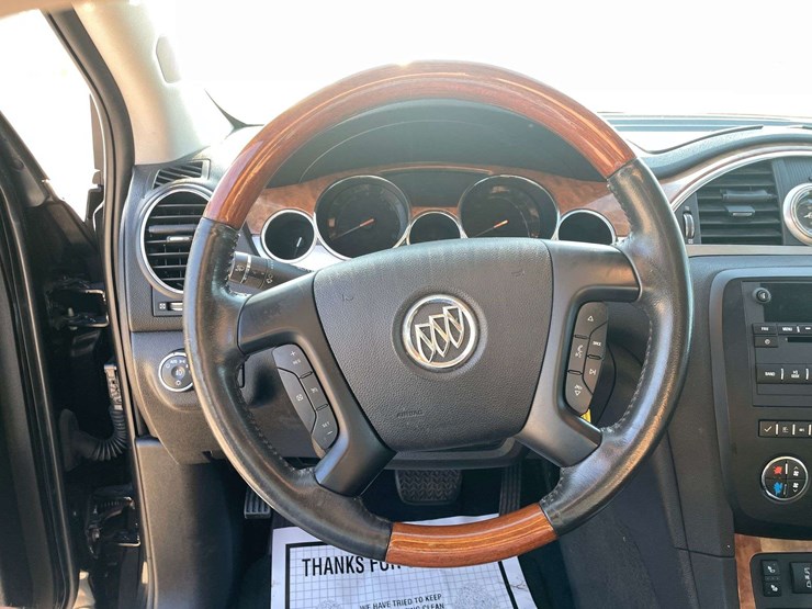 2012-buick-enclave-image-12