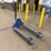 manual-pallet-jack-image-2