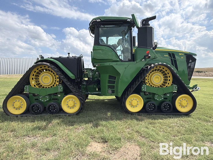 2023-john-deere-9rx-640-image-4