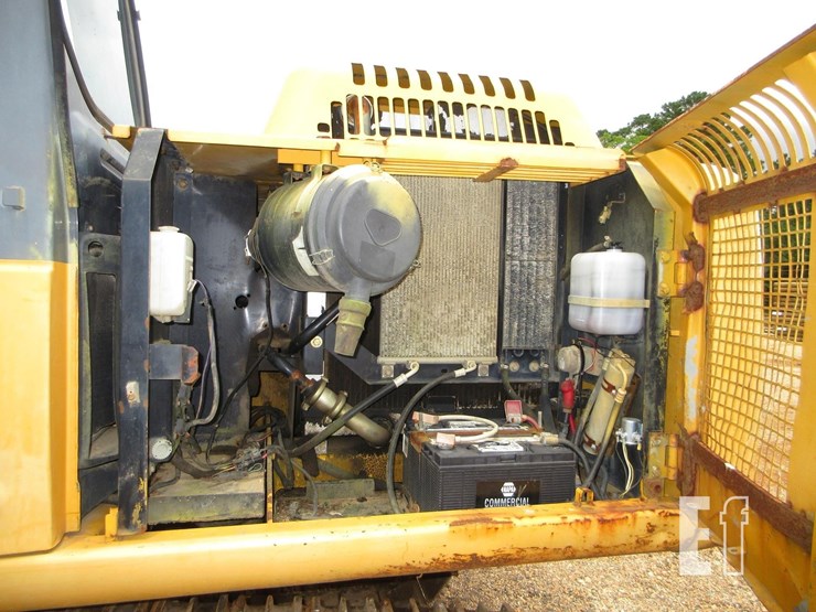 2006-deere-160c-lc-image-4