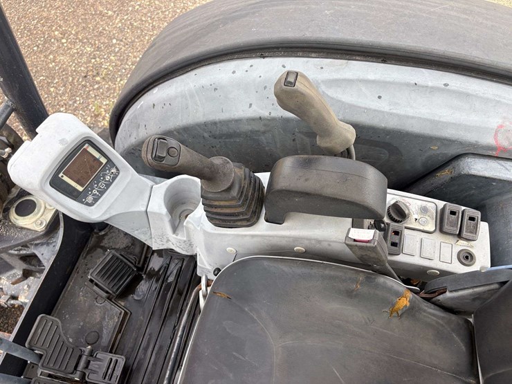 kubota-kx040-4-image-9