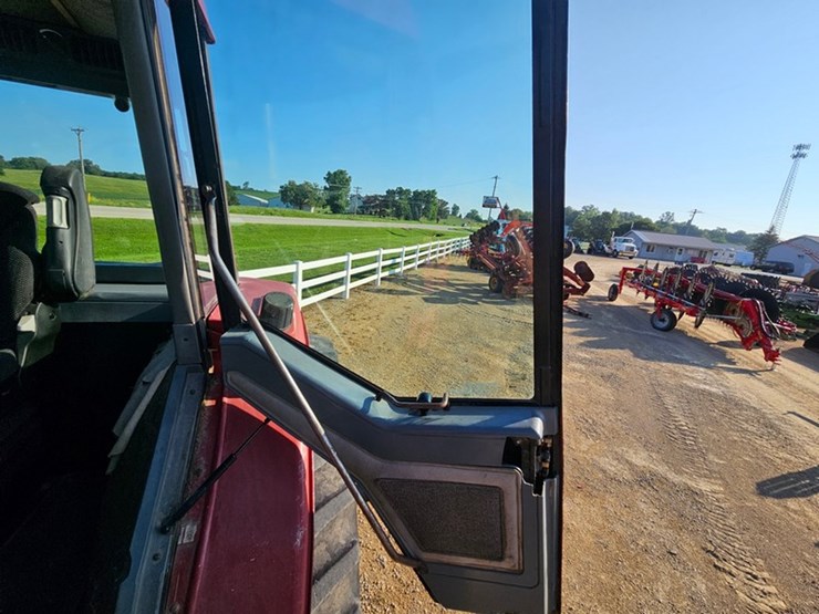 case-ih-7130-image-21
