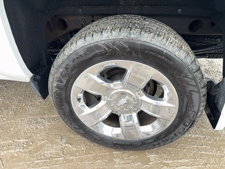 2016-chevrolet-silverado-ltz-image-16