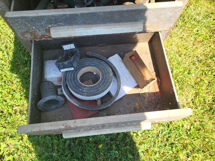 portable-tool-box-and-bolt-bins-w/contents-image-8