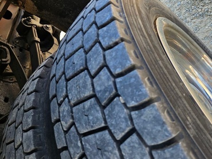 2003-ford-f550-image-38