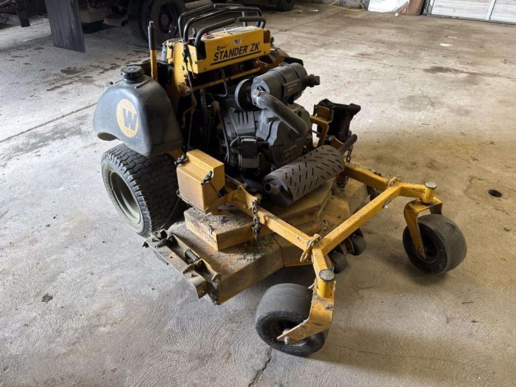 2021-wright-stand-on-zero-turn-mower-image-4